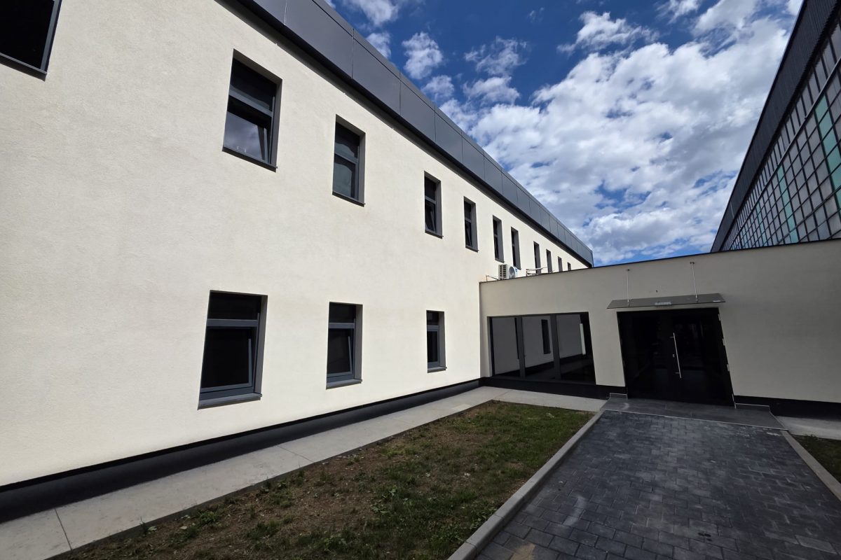 WhatsApp Image 2025-10-30 at 18.27.50 (4)